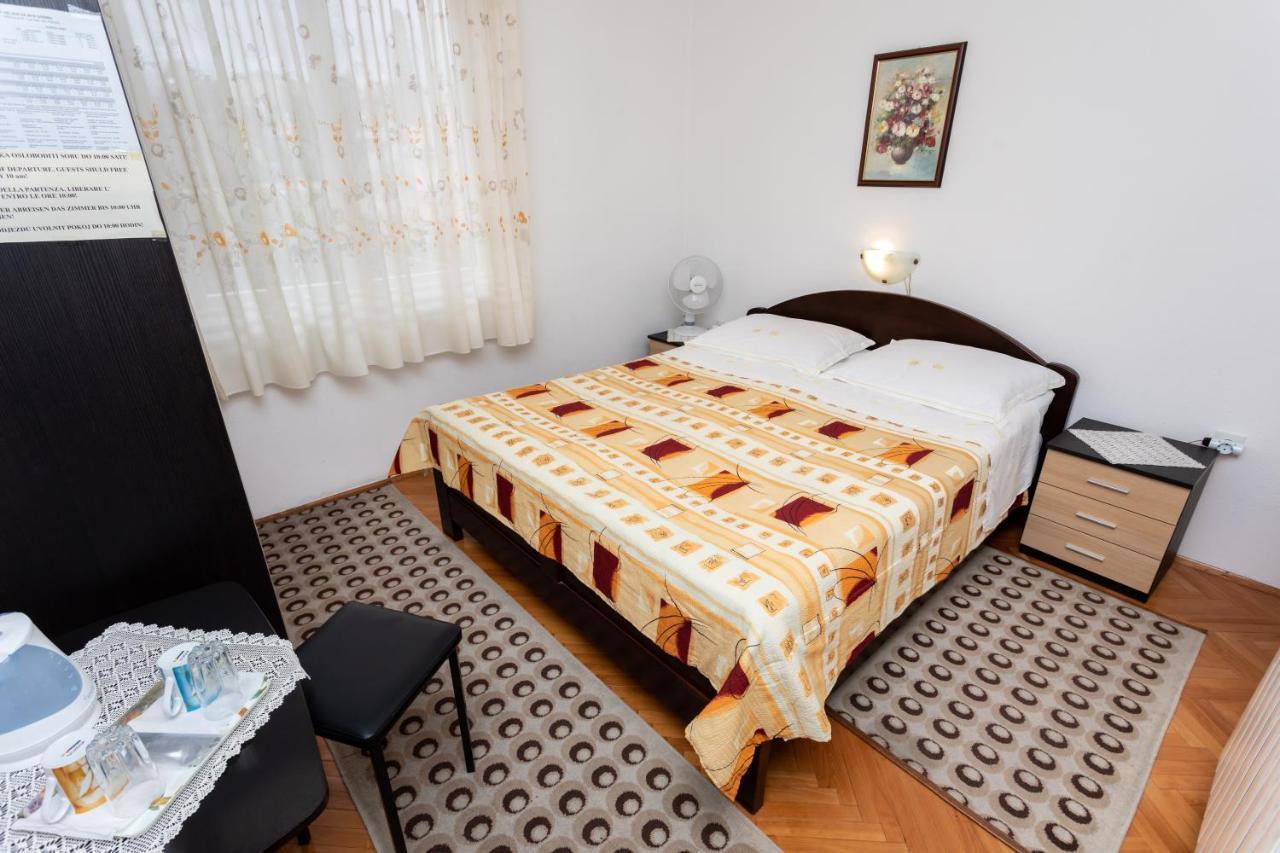 Rooms & Studio Apartment Mira Baska  Exterior photo