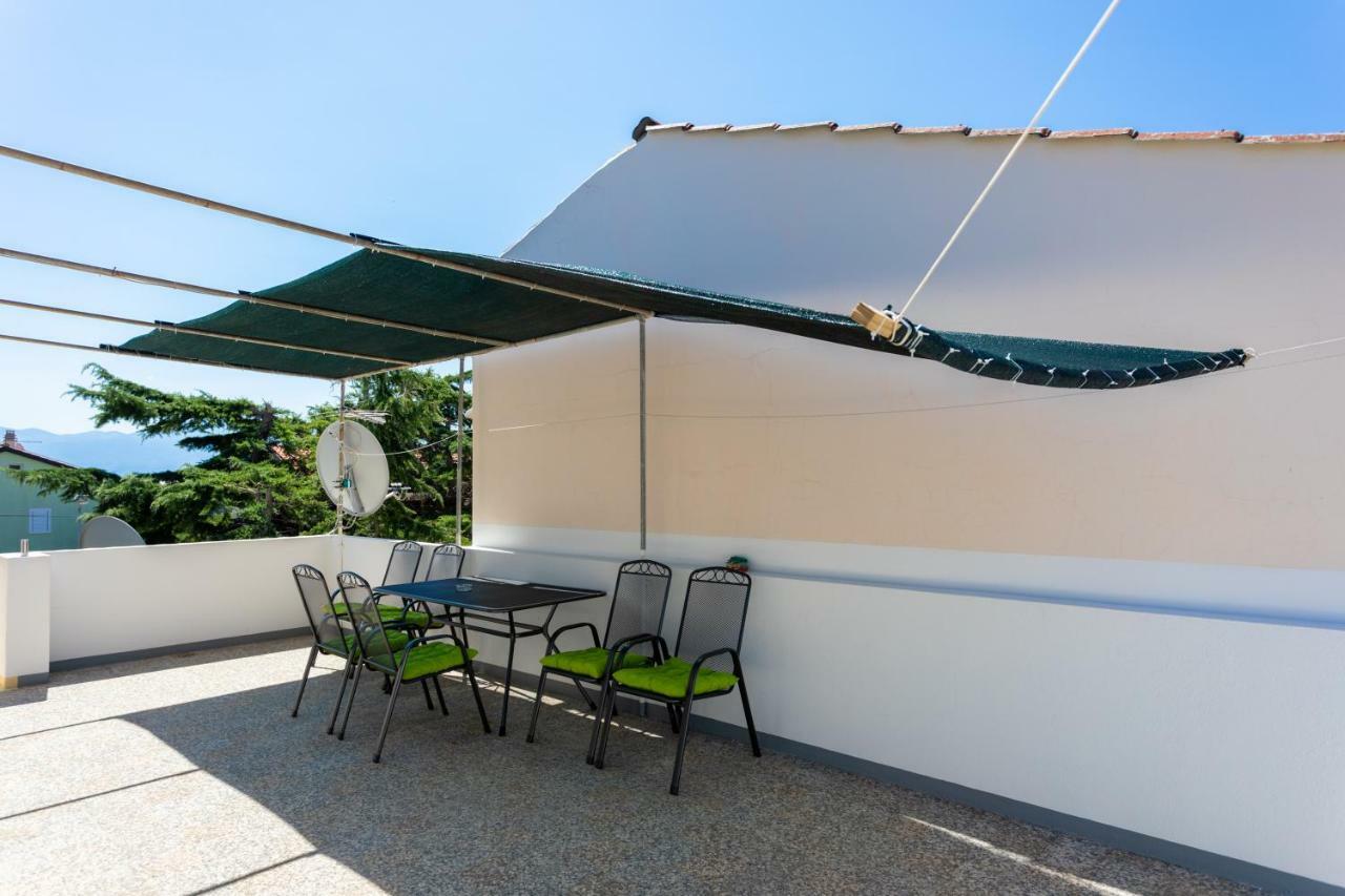 Rooms & Studio Apartment Mira Baska  Exterior photo
